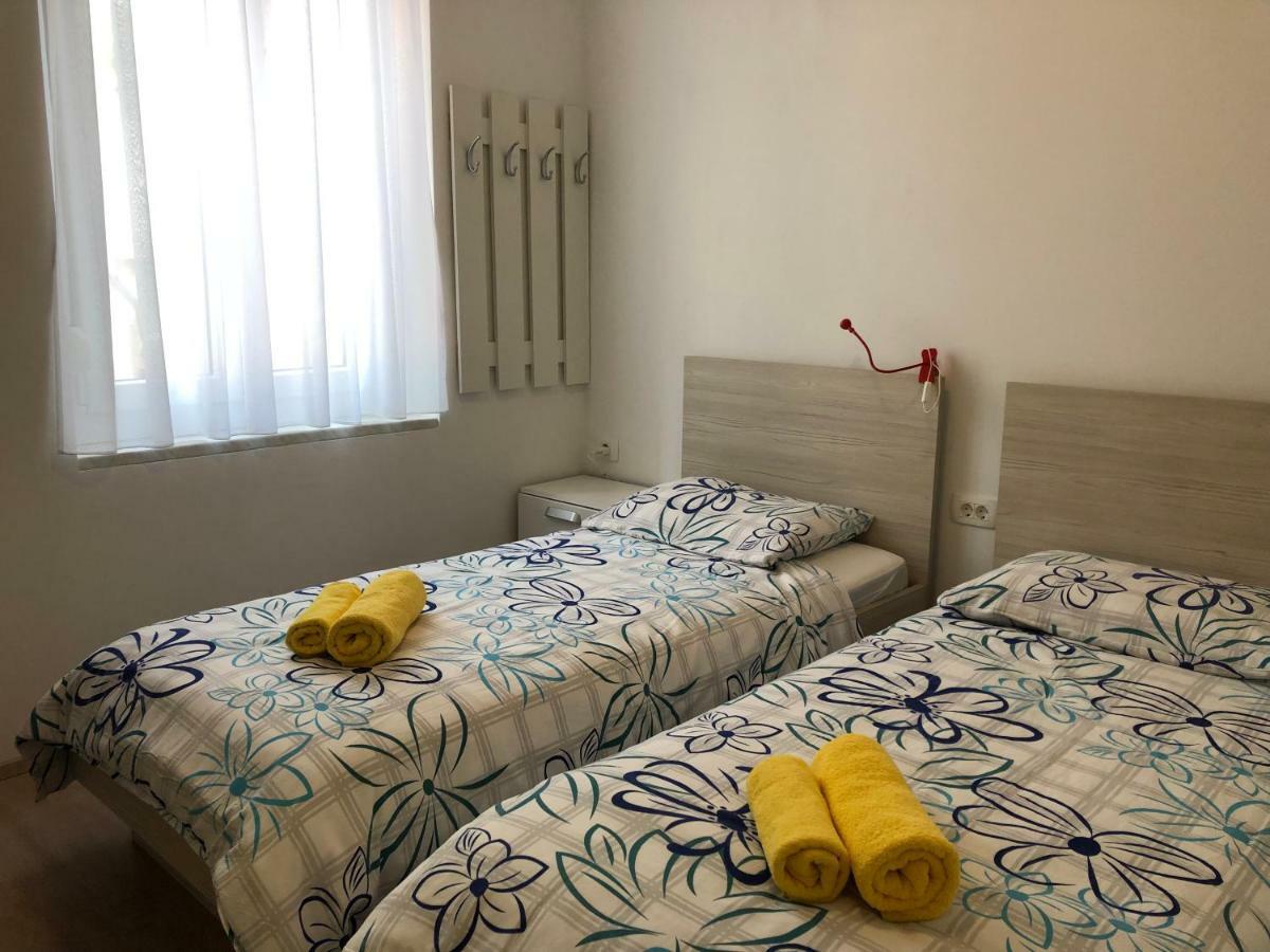 Apartments & Rooms Nardin Izola Luaran gambar